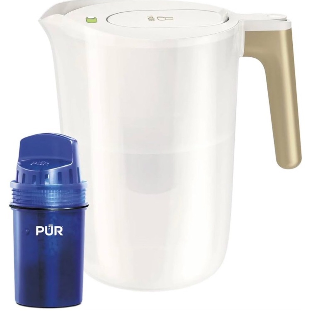NWT Beautiful by PUR 12 Cup Water Filtration Pitcher.